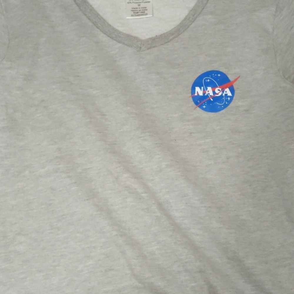 Freeze, size medium, NASA Sweatshirt